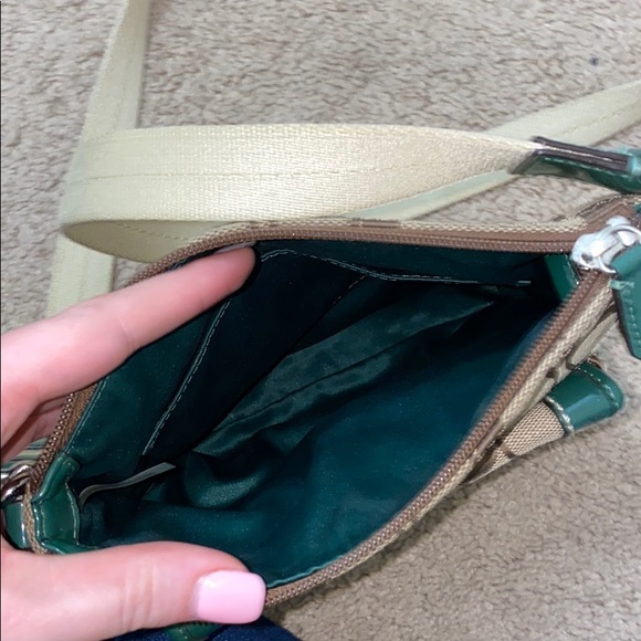 cross body coach purse - Picture 3 of 4